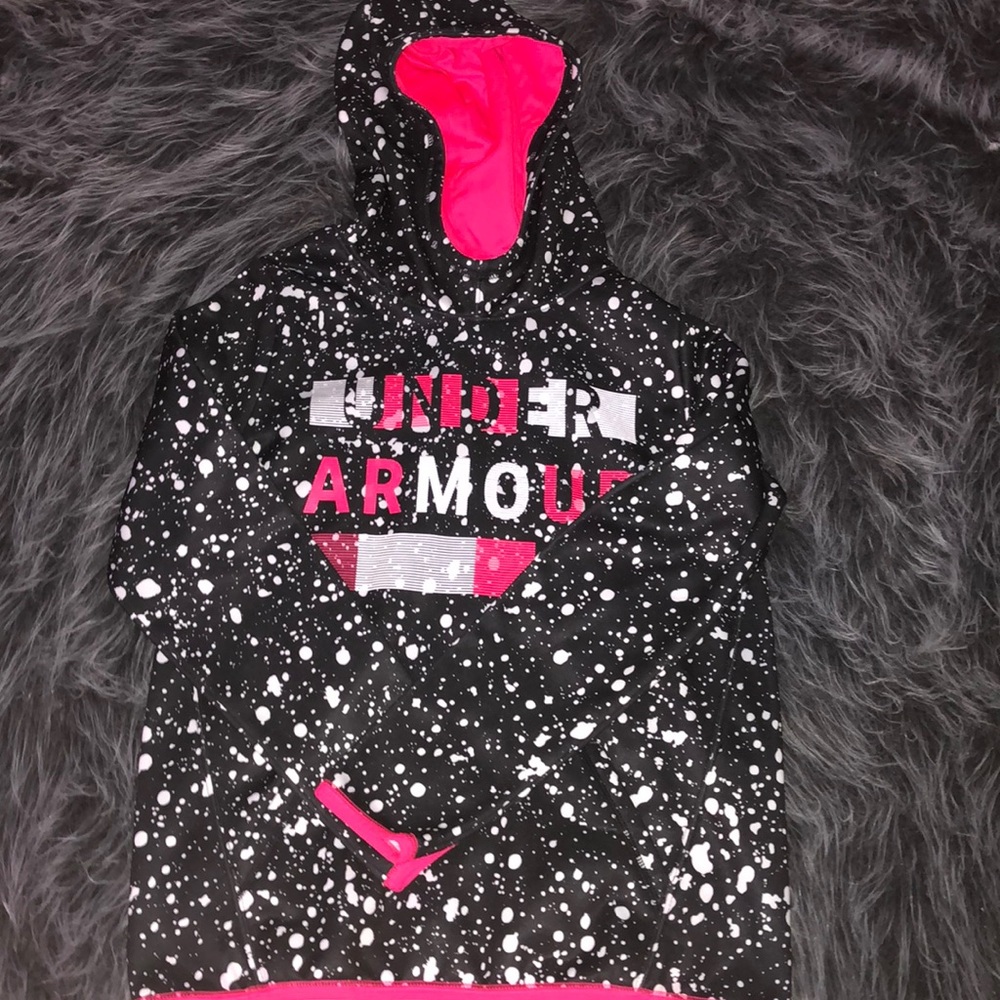 under armour sweatshirt,worn once